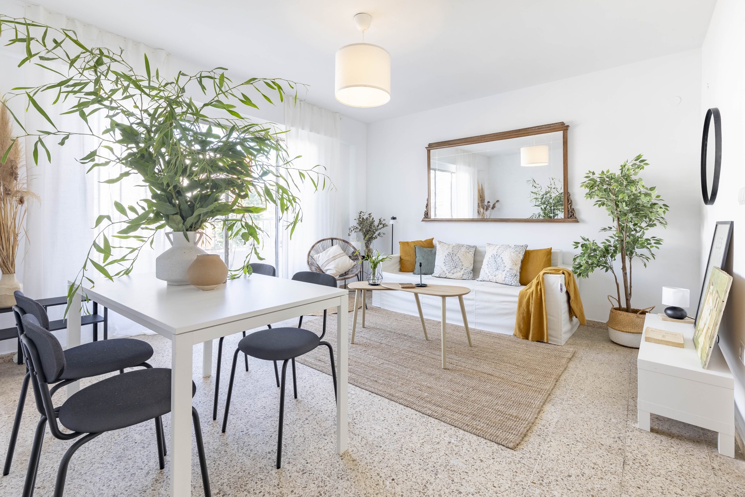 Imagen grande izquierda